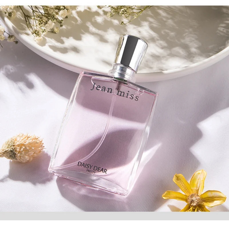 Nouveau parfum pour femme True - Jeans avis et prix