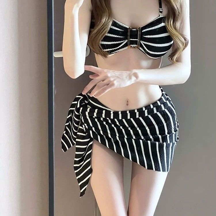 Maillot de bain femme 2026 – N - Suits avis et prix